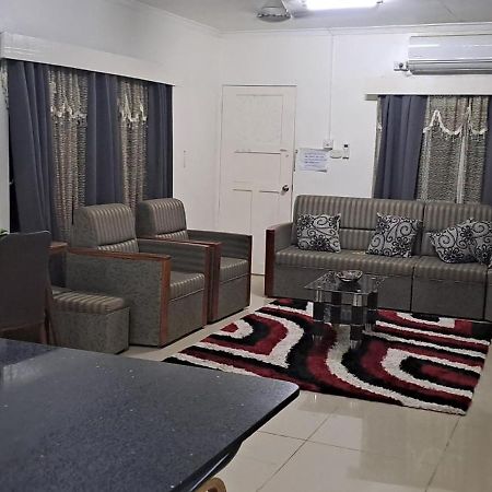 Abm Court Apartments 나디 외부 사진