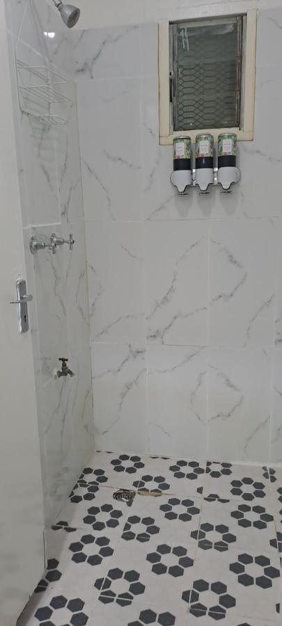 Abm Court Apartments 나디 외부 사진